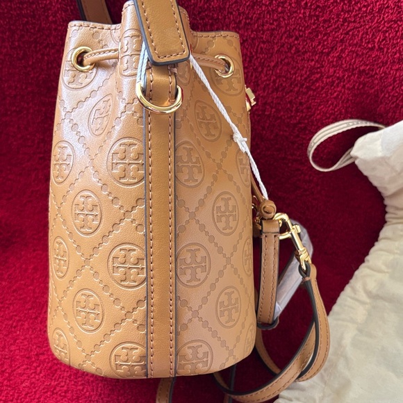 Tory Burch T Monogram Leather Mini Bucket Bag - Picture 12 of 13